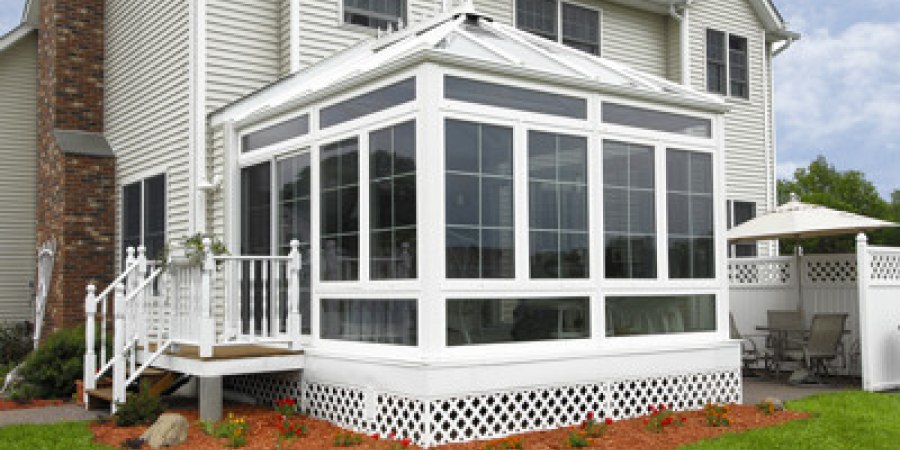 White interior and exterior glass kickpanels and transoms